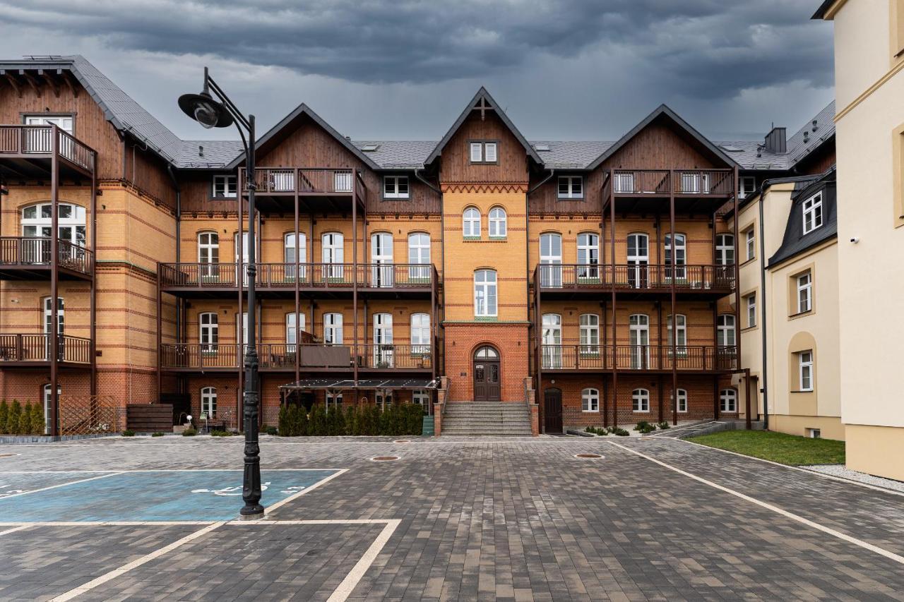 Apartament Foto Loft - Villa Vinci - Z Prywatnym Monitorowanym Parkingiem - Space Apart Jelenia Gora Luaran gambar